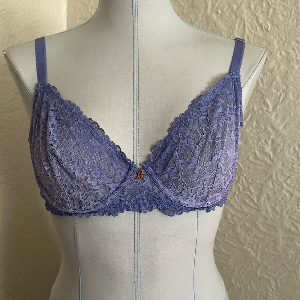 Savage x Fenty Rhianna Lace Unlined Periwinkle ombre Blue Bra 34C FLAW